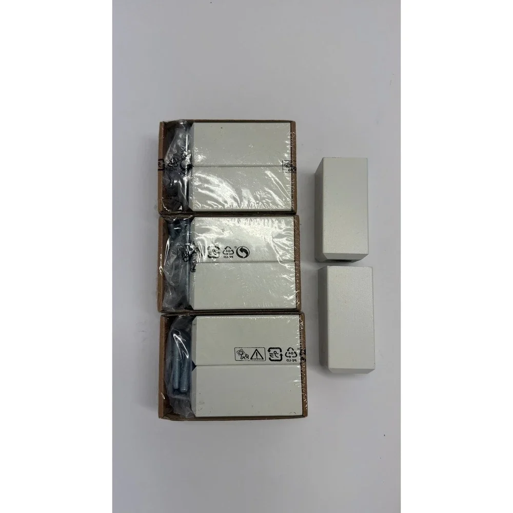 IKEA Stubbarp White Legs 102.935.64 and Granhult Nickel Bracket 504.305.35 Set